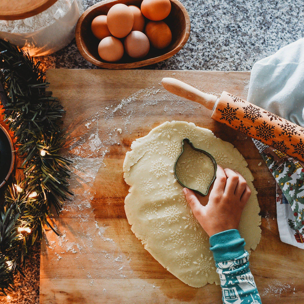Mrs. Anderson's Baking Snowflake Design Rolling Pin - Bella Luna Toys